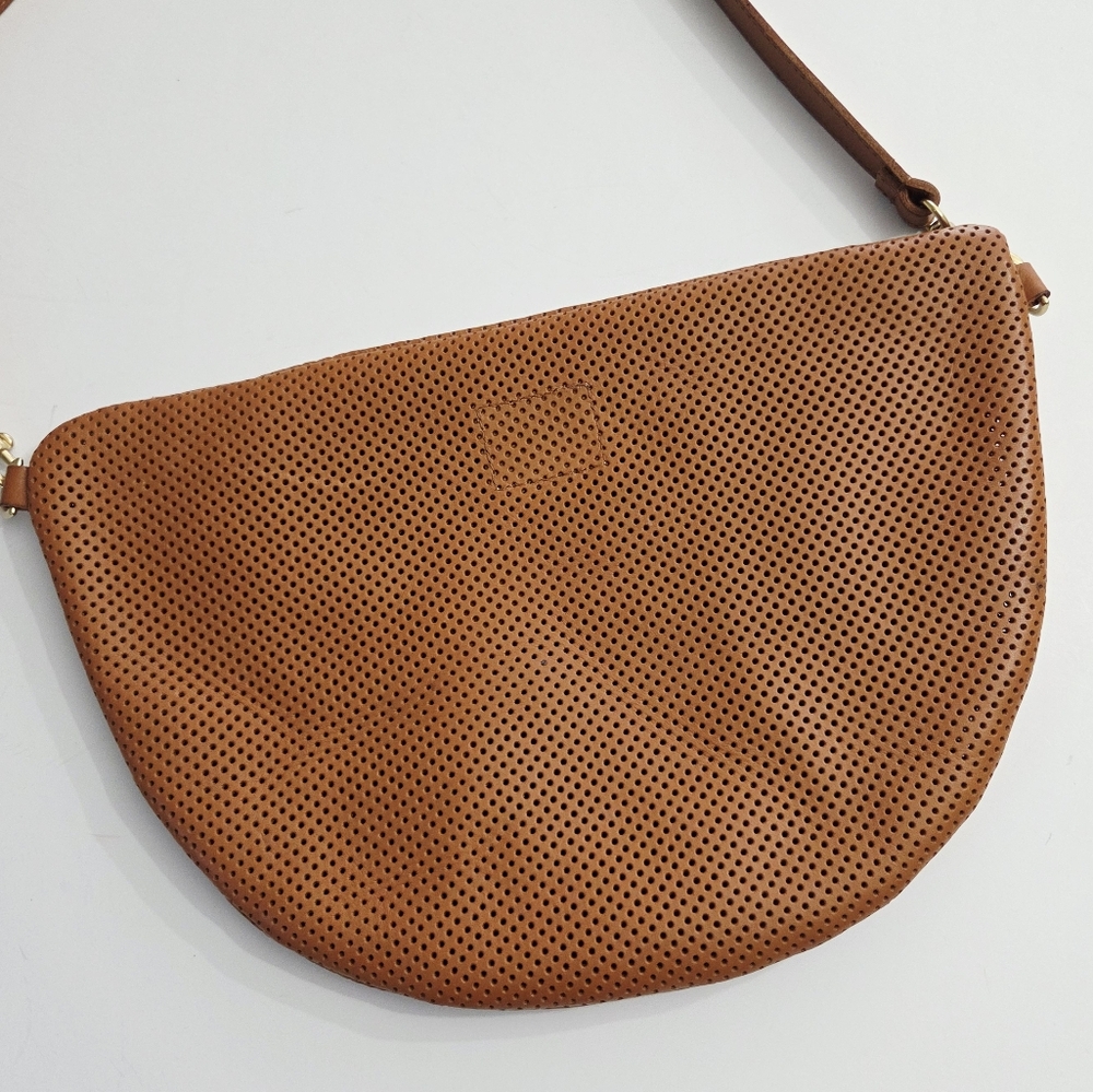 CLARE V GRANDE FANNY BAG CUOIO TAN PERF PERFORATED LEATHER - Picture 9 of 10